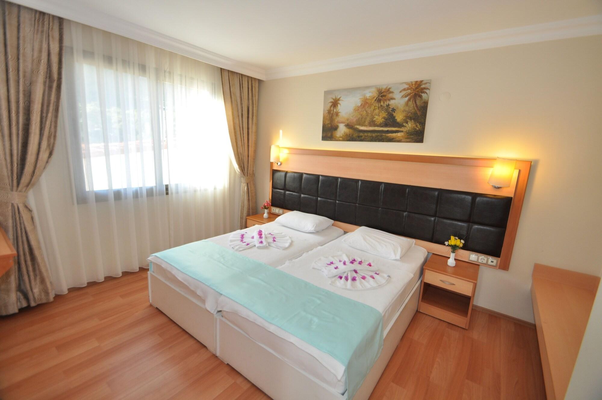 Ecem Hotel apartamentowy 3*